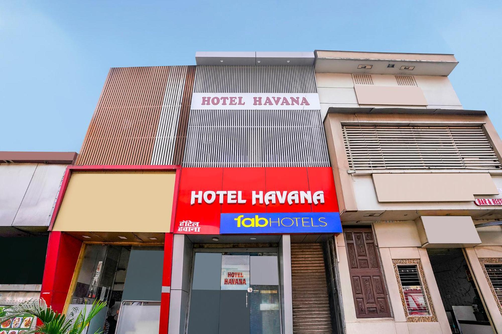Fabexpress Havana Mumbai Exteriör bild